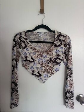 rue21 Cream Floral & Dragon Print Long-Sleeve V-Neck Crop Top